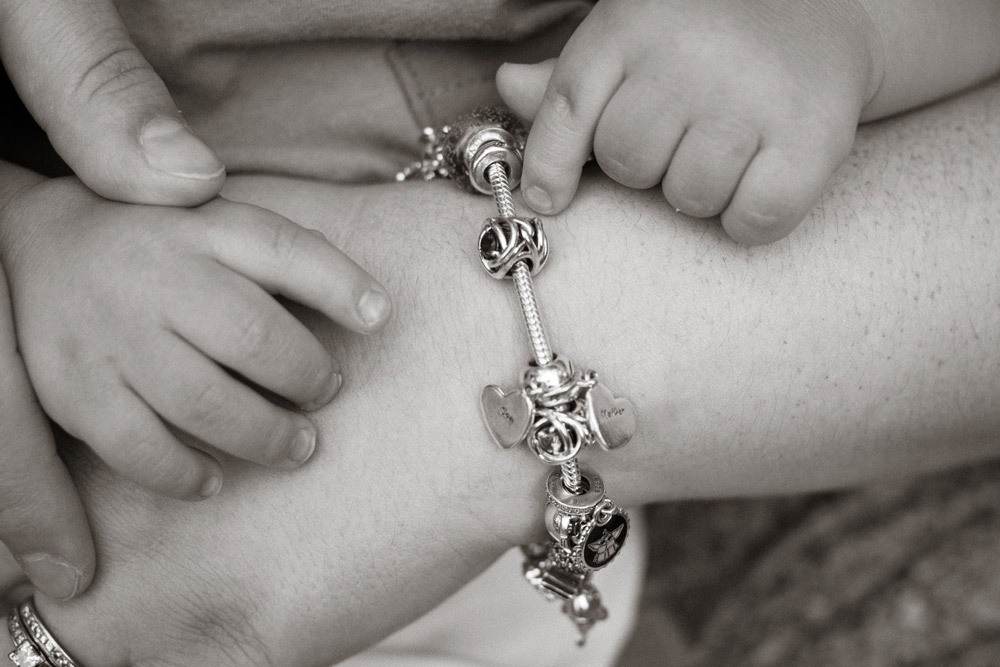 Baird_Family_2023_web090 Woolfolk_Newborn