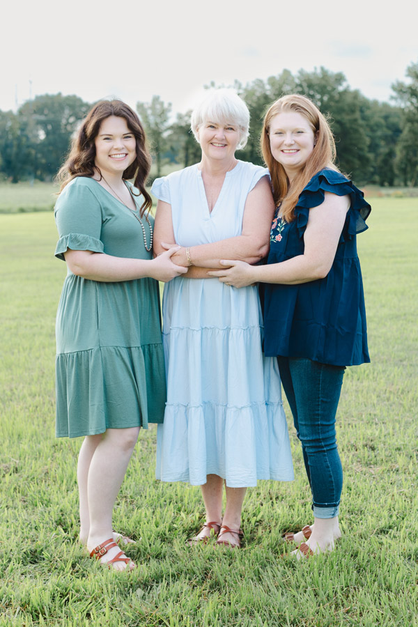 Moore_Family_2025-49
